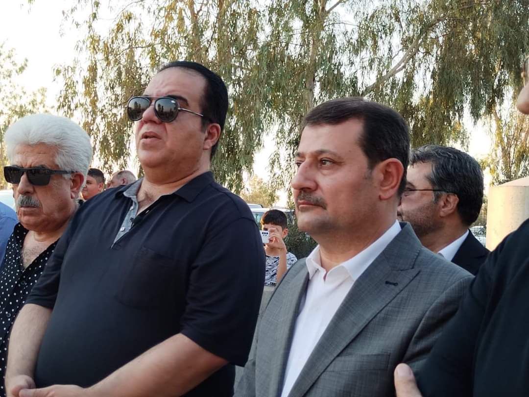 خ